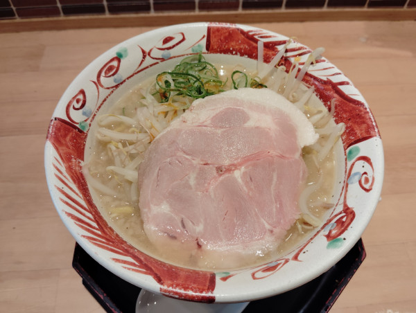 「限定　　鶏白湯味噌　　1000円」@小麦と鈴の写真