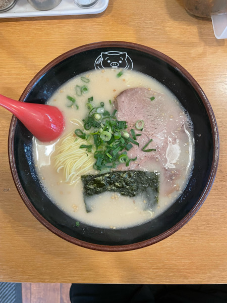 「白博多ラーメン(700円)」@博多ラーメン 長浜や 大森店の写真