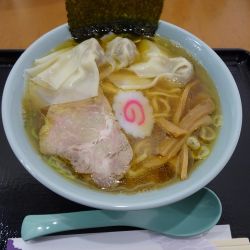 まるさん中華の画像