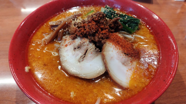 「辛味噌ラーメン」@中華処 宮の写真