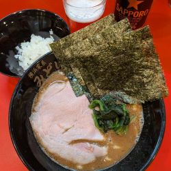ラーメン＋瓶ビール(中瓶)＋刻み玉ねぎ