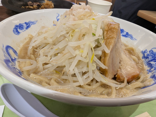 「ラーメン(並)」@ジャンクガレッジ イオンレイクタウンmori店の写真