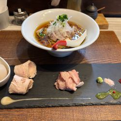 鶏と水　特製盛り