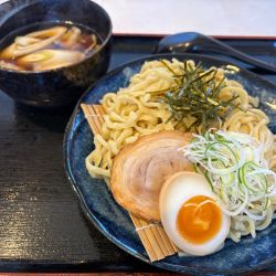 つけそば750円+もつ煮450円+その他いろいろ