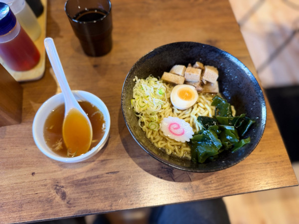 「油そば(スープ付き) 850円」@麺酒屋 あおらんの写真