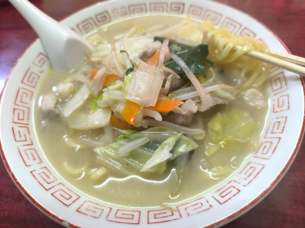 「湯麺(タンメン)(700)」@上海亭の写真