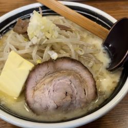 塩バターミルクらーめん