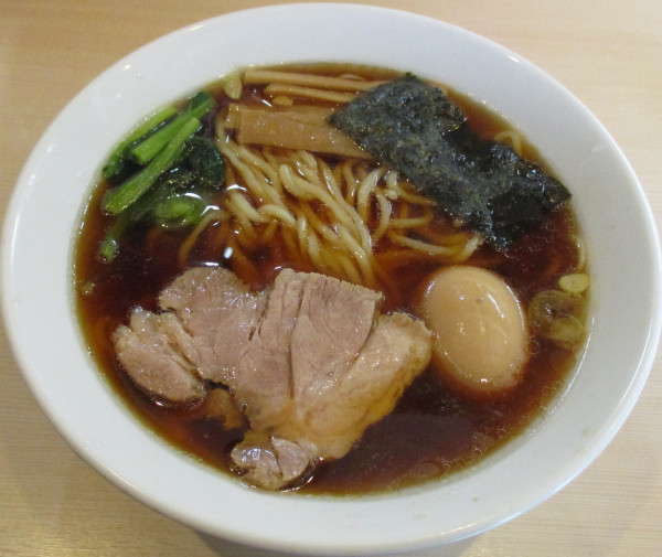 「らあめん（小）＋半熟味玉　750円＋150円」@らあめん 満家の写真