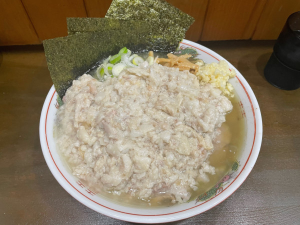 「塩中華そば(中)¥1,000身入りクインW¥300ニンニク¥50」@手打ち中華そば 酒田 鹿島田店の写真