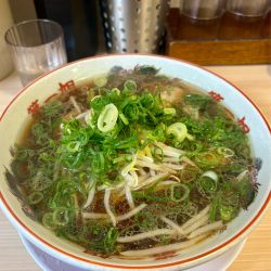 ラーメン大