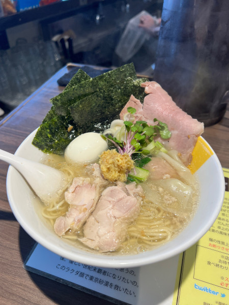「特製塩生姜らー麺」@塩生姜らー麺専門店MANNISHの写真
