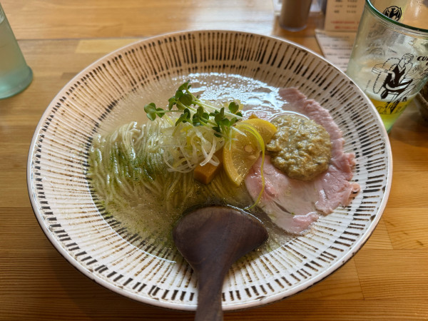 「牡蠣そば」@中華そば 華塩の写真