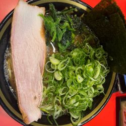 ラーメン【並】900円＋九条ネギ200円