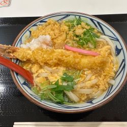 大海老天と本ずわい蟹玉子あんかけうどん（並盛）990円