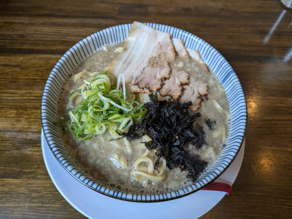 「ごわ麺（超スープ）大盛り1000円」@ごわ麺 一ノ里の写真