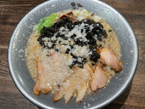 「中華そば 中油」@背油中華そば 福鳳の写真