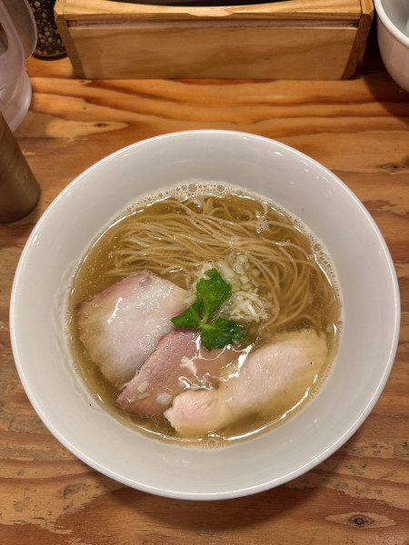 「ニボシヌードル」@オカモト醤油ヌードルの写真