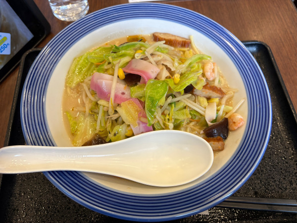 「長崎ちゃんぽん　820円」@長崎ちゃんぽん リンガーハット 千葉行徳店の写真