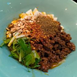 汁なし担々麺 香酢