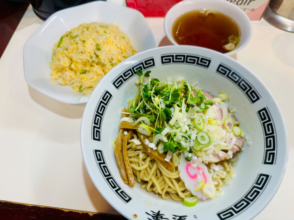 「宝そば＋半チャーハン【1100円】」@宝華 飛田給店の写真
