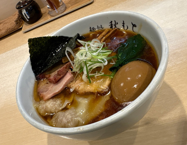 「特製醤油らーめん」@麺処 秋もとの写真