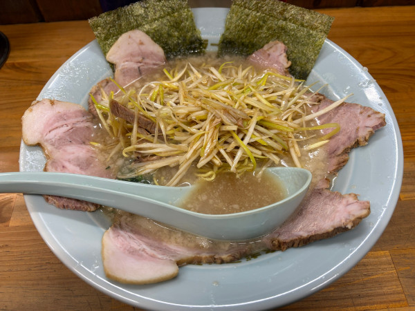 「ネギチャーシューメン」@ラーメンショップ 椿 松伏店の写真