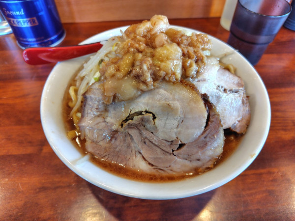 「ラーメン　ヤサイアブラ　1000」@自家製麺まる太の写真