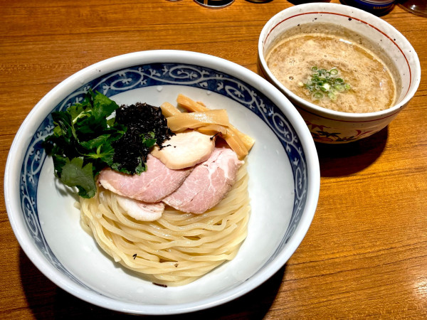 「【限定】鰤のアラと鯖煮干しのつけそば」@寿製麺よしかわ 川越店の写真