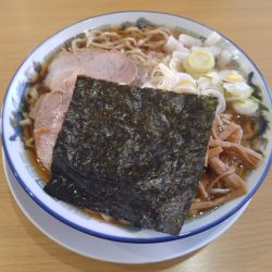 中華そば(全部普通)実入り¥1000-