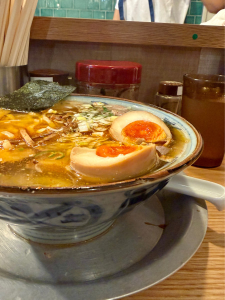 「中華そばはるたま有明海産海苔」@銀座はるちゃんラーメンの写真