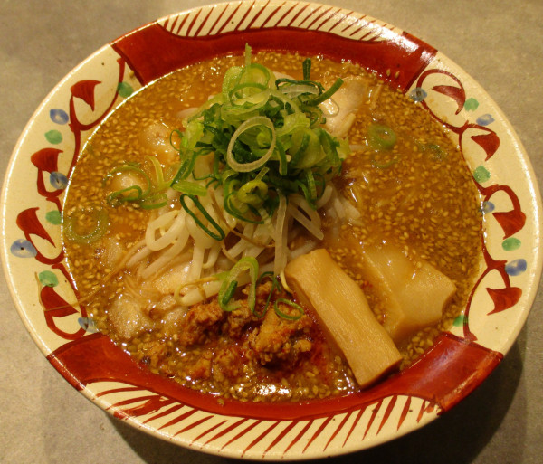 「うま味噌ラーメン 950円」@べんてん屋 銀座店の写真