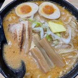 味噌ラーメン　味玉