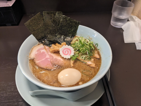 「豪華魚介豚骨ラーメン（手もみ麺）」@麺や いちゆめの写真
