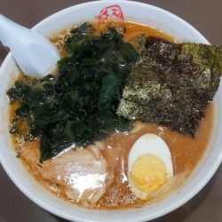 みそラーメン　わかめとゴマ＋