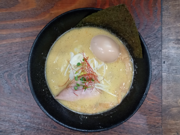 「濃厚牡蠣ソバ＋味玉」@貝だしラーメン 貝ガラ屋 町田の写真
