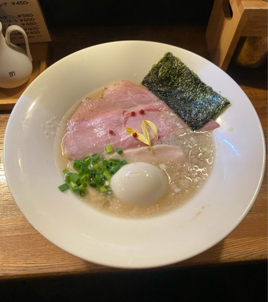 「湘南みやじ豚と名古屋コーチン(塩・背脂で)¥1580」@麺庵 小島流の写真