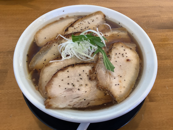 「正油チャーシュー麺　1600円」@麺屋 みのまる 三島店の写真