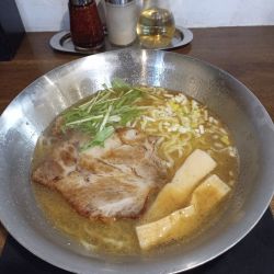 純塩らぁ麺