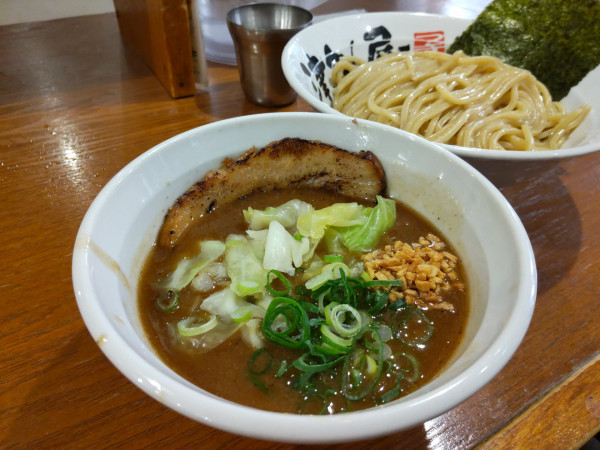 「【限定】焦がし醤油つけ麺 大盛」@つけ麺津気屋 武蔵浦和の写真