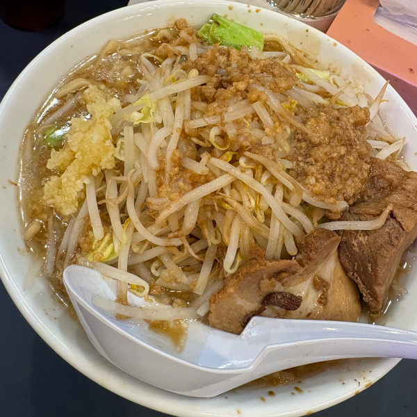 「豚恋ラーメン」@ラーメン豚に恋してる 新宿歌舞伎町店の写真