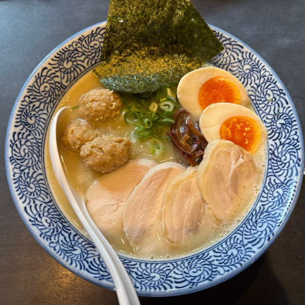 「特製濃厚鶏白湯そば」@濃厚鶏そば 晴壱の写真