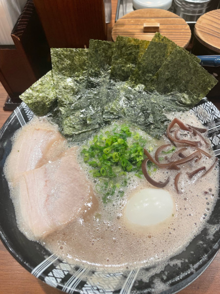 「特製ラーメン」@博多一双 新横浜ラーメン博物館店の写真