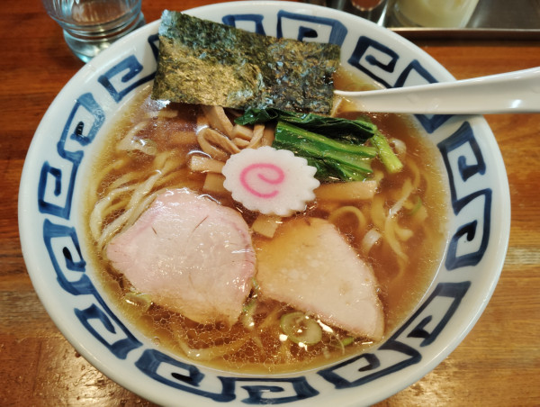 「中華そば　　900円　　メンマ　　120円」@手打ち中華そば 竹の助の写真