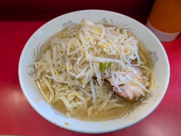 「小ラーメン700円」@ラーメン二郎 三田本店の写真