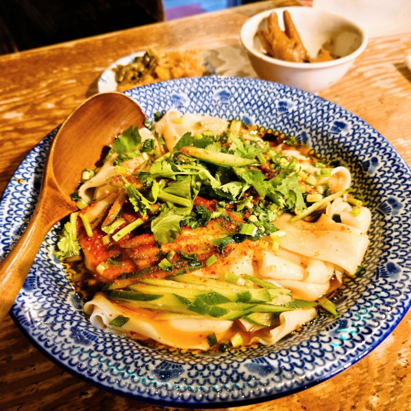 「ビャンビャン麺」@刀削麺俱楽部の写真
