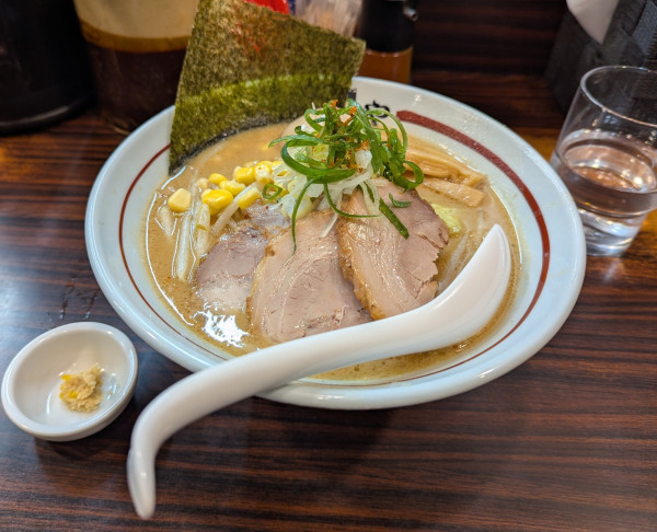 「あけどや味噌ら〜麺」@らー麺 あけどやの写真