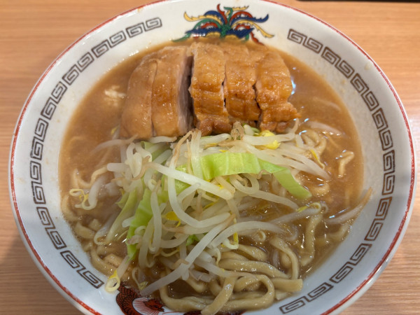 「小豚ラーメン」@豚山 仙台駅前店の写真