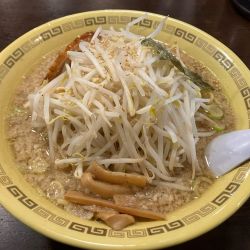 もやし麺(麺大盛り　ニンニクトッピング)1200円