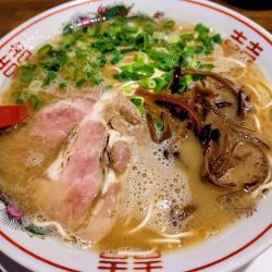 豚骨ラーメン、替玉