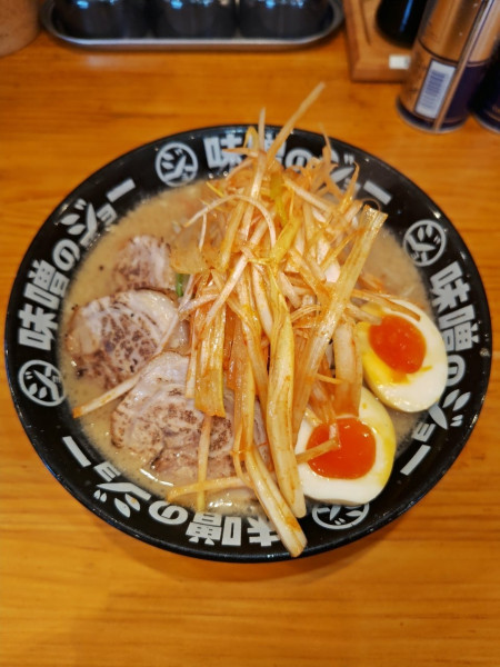 「チャンピオン味噌󠄀ラーメン」@味噌のジョー 坂東店の写真
